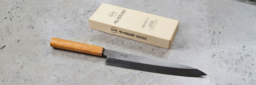 Comment aiguiser un couteau à lame asymétrique ?