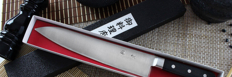 Présentation des couteaux japonais Tsunehisa SRS15