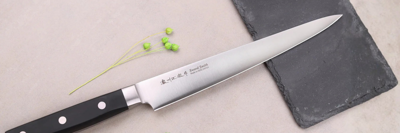 utiliser un couteau sujihiki