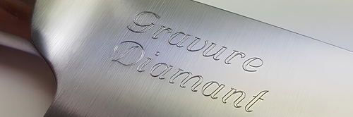 gravure sur couteau
