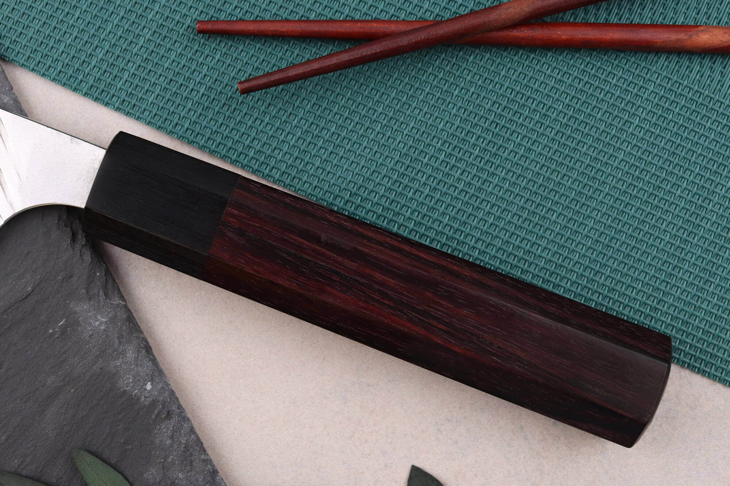 Couteau Bunka japonais artisanal Yu Kurosaki Fujin 16,5cm SG2