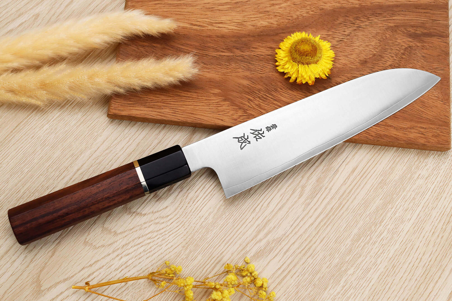 Couteau santoku 19,5cm japonais artisanal Sukenari SG2 San Maï manche en bois de rose