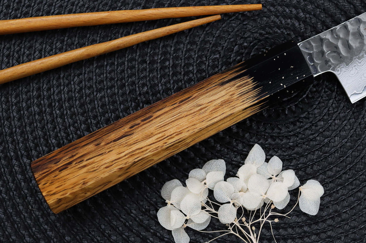 Couteau sujihiki 24cm japonais Sakai Takayuki Kashi Urushi VG10 damas