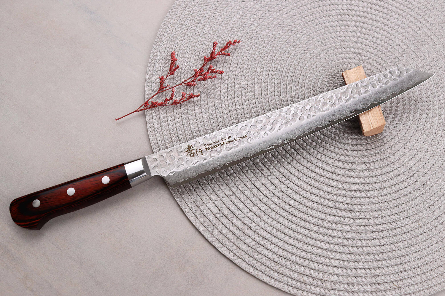 Couteau sujihiki kiritsuke japonais 27cm Sakai Takayuki Damascus Western 33 couches