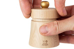 Moulin à sel manuel Peugeot Baya en bois de hêtre 8cm