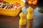 Moulin à poivre manuel Peugeot Bistro en bois de hêtre laqué jaune safran 10cm