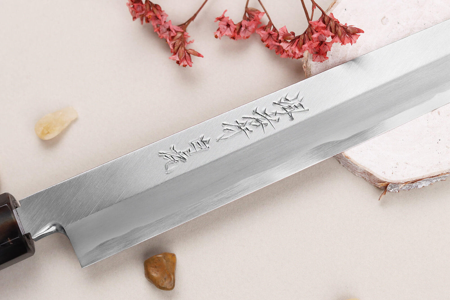 Couteau sakimaru takohiki japonais artisanal 30cm Sakai Takayuki Byakko manche en ébène + étui