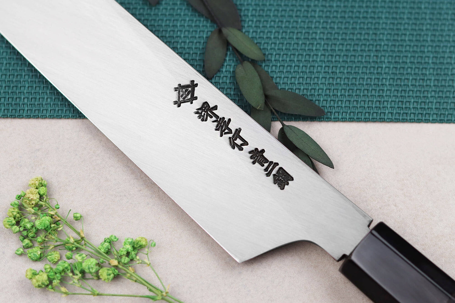 Couteau sakimaru yanagiba 30cm japonais artisanal Sakai Takayuki Genbu