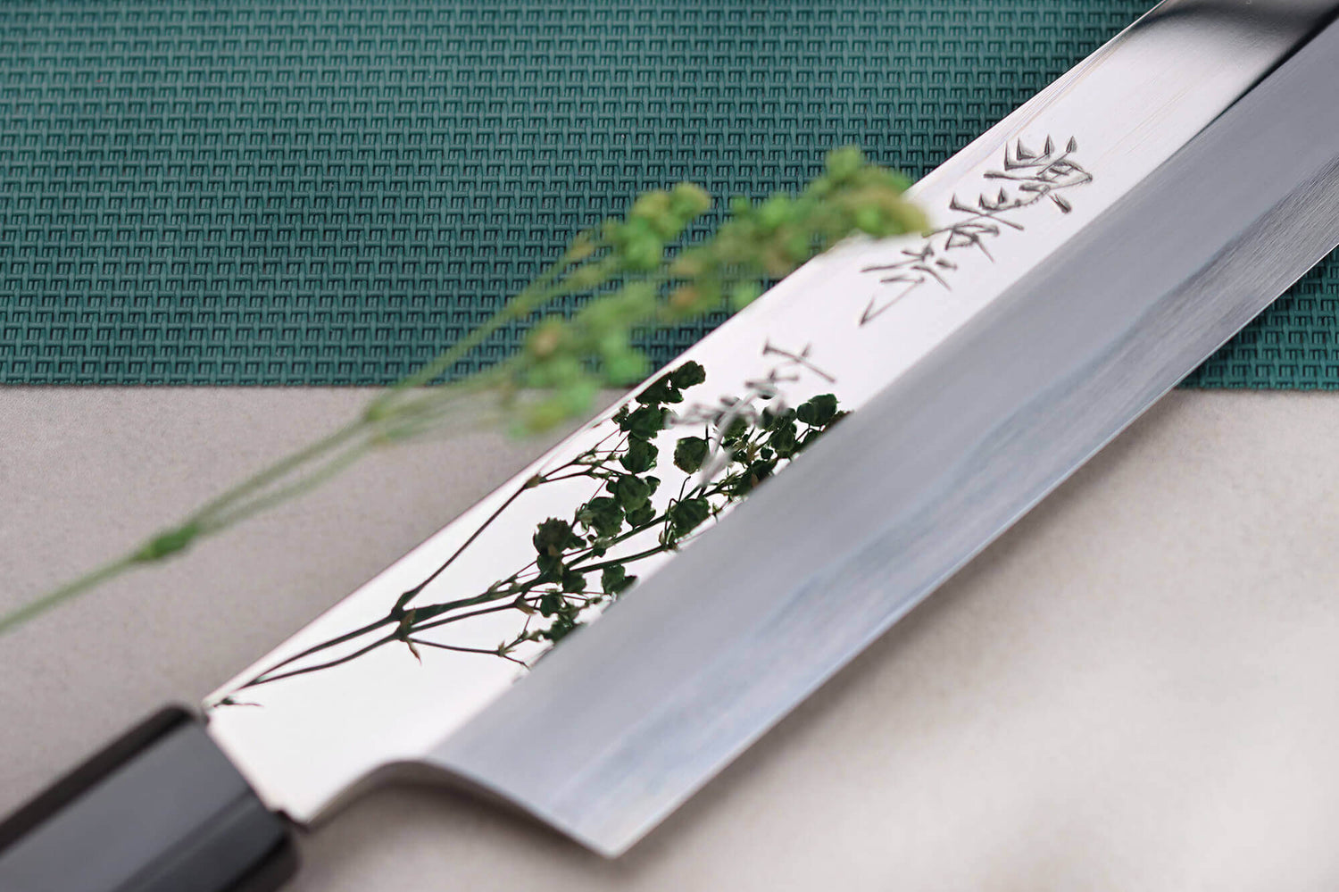 Couteau sakimaru yanagiba 30cm japonais artisanal Sakai Takayuki Genbu