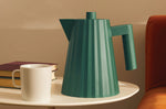 Bouilloire électrique Alessi Plissé verte design par Michele De Lucchi - 1 L