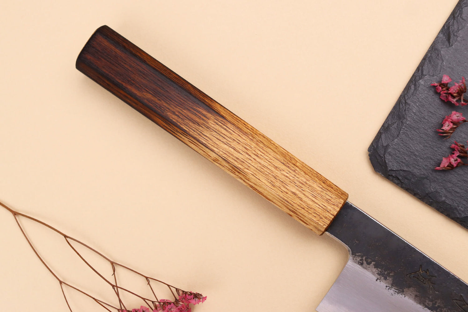 Couteau de chef 24cm japonais artisanal Hado Sumi WS2