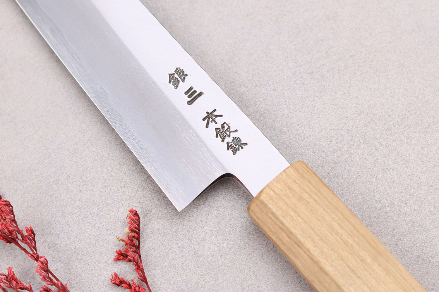 Couteau universel kiritsuke 15cm japonais artisanal Hado Ginsan Cherry