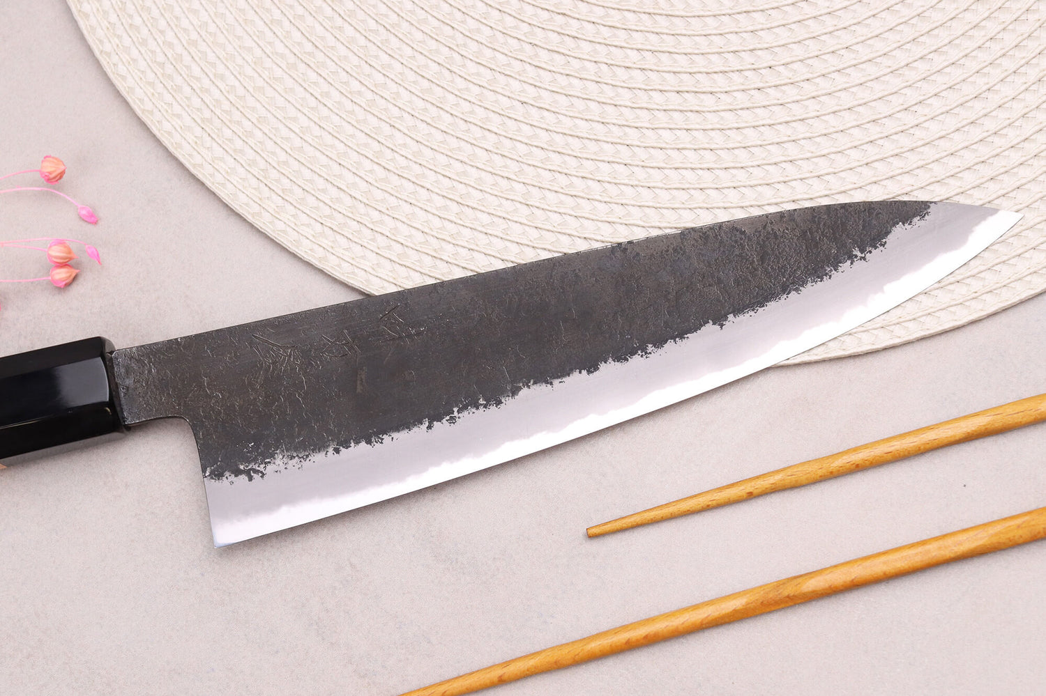 Couteau de chef 21cm japonais artisanal Hinoura Mutsumi Ajikataya Black Nashiji