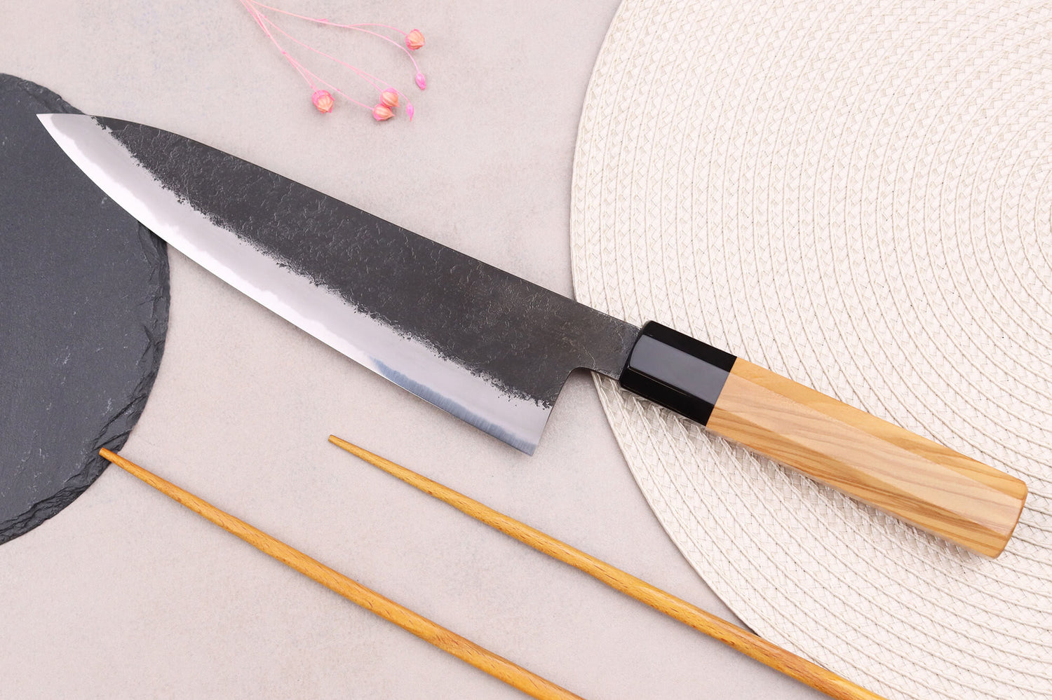 Couteau de chef 21cm japonais artisanal Hinoura Mutsumi Ajikataya Black Nashiji