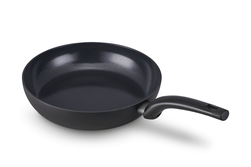 Poêle à frire antiadhérente Beka Kuro en aluminium noir 24 cm