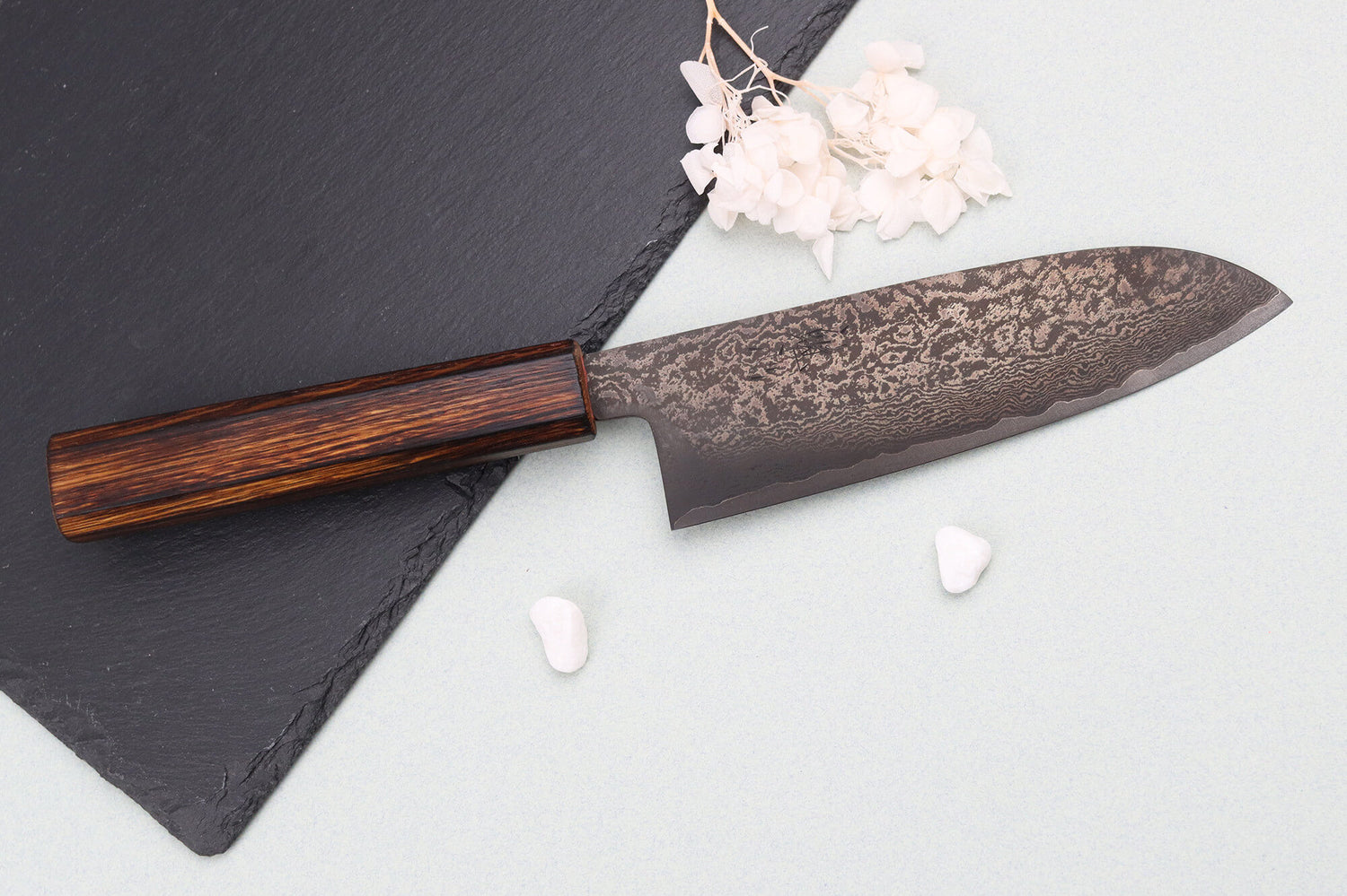 Couteau santoku 16,5cm japonais artisanal Nakamura Kaishin Ginsan Black Damas