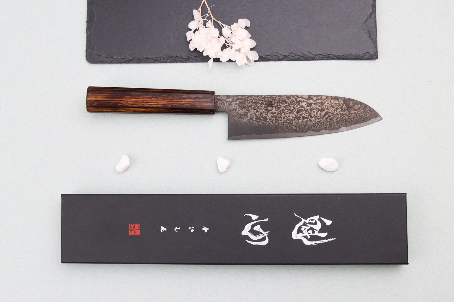 Couteau santoku 16,5cm japonais artisanal Nakamura Kaishin Ginsan Black Damas