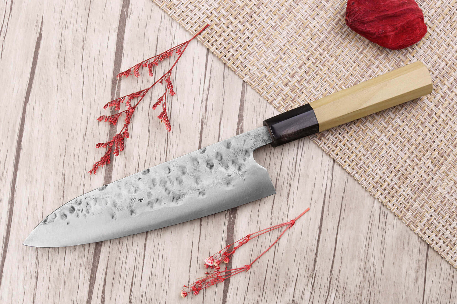 Couteau de chef 18cm japonais artisanal Fujiwara Maboroshi manche en magnolia