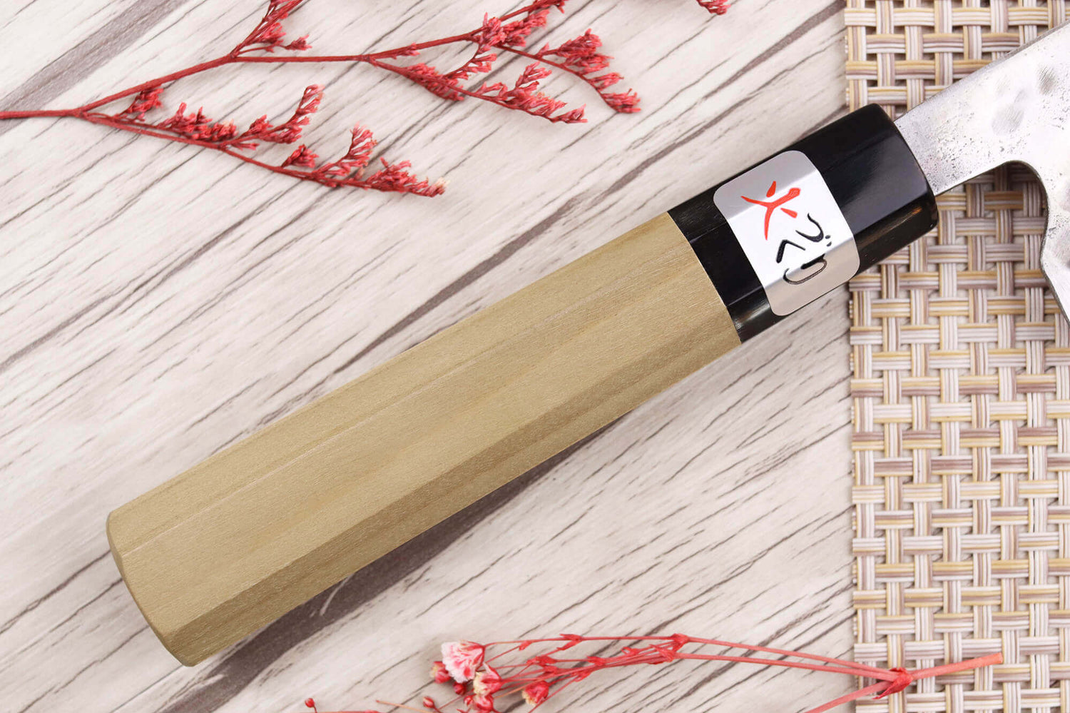 Couteau de chef 18cm japonais artisanal Fujiwara Maboroshi manche en magnolia