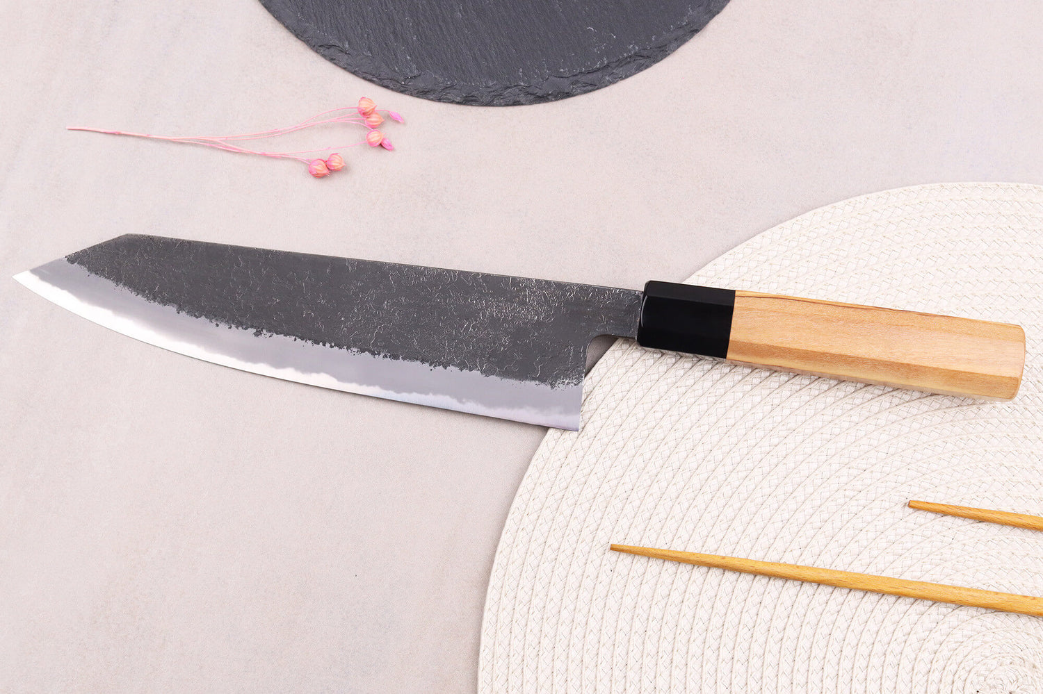 Couteau de chef kiritsuke 21cm japonais artisanal Hinoura Mutsumi Ajikataya Black Nashiji