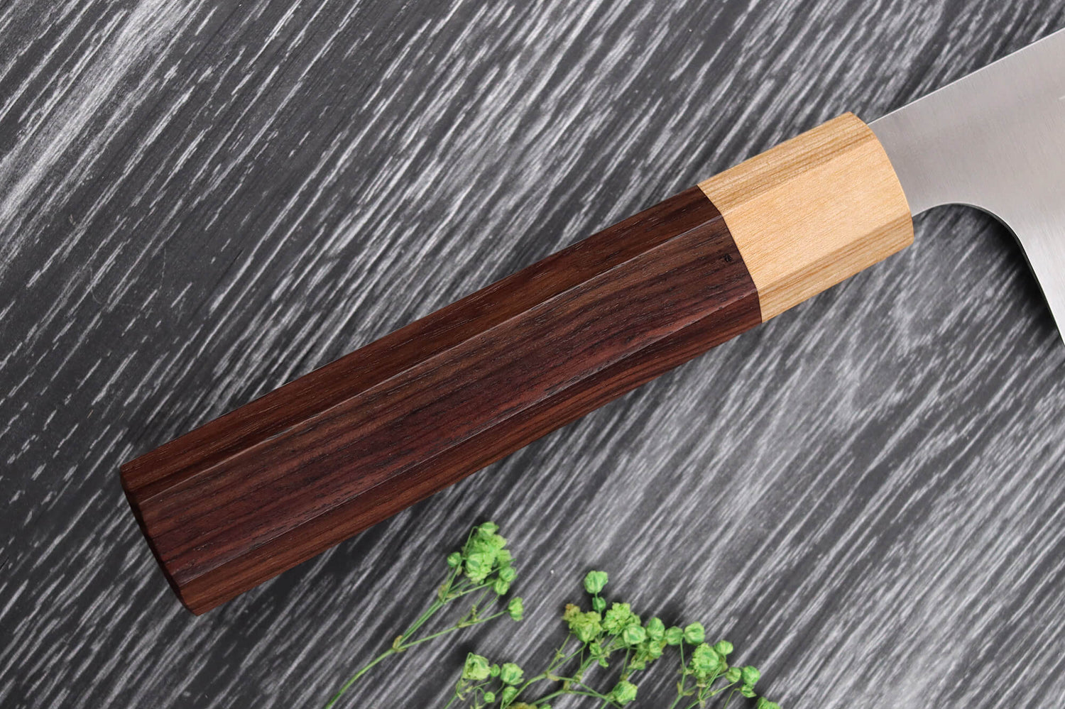 Couteau santoku japonais artisanal Kei Kobayashi SG2 Octogone 17cm