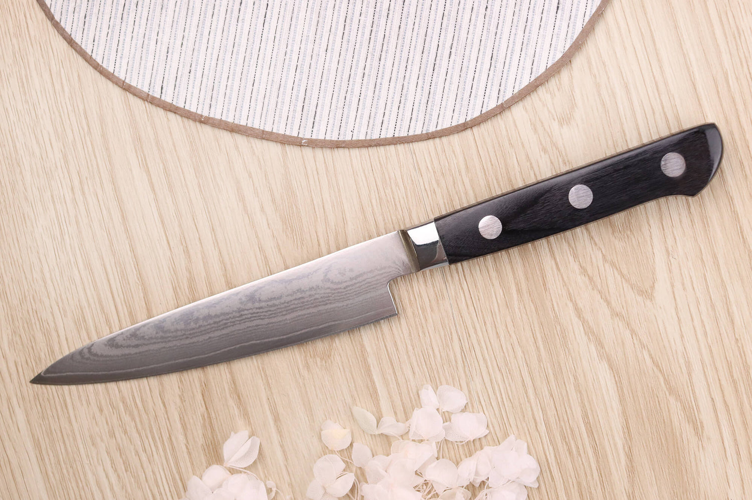 Couteau d'office 13,5cm japonais Satake Cutlery damas 69 couches
