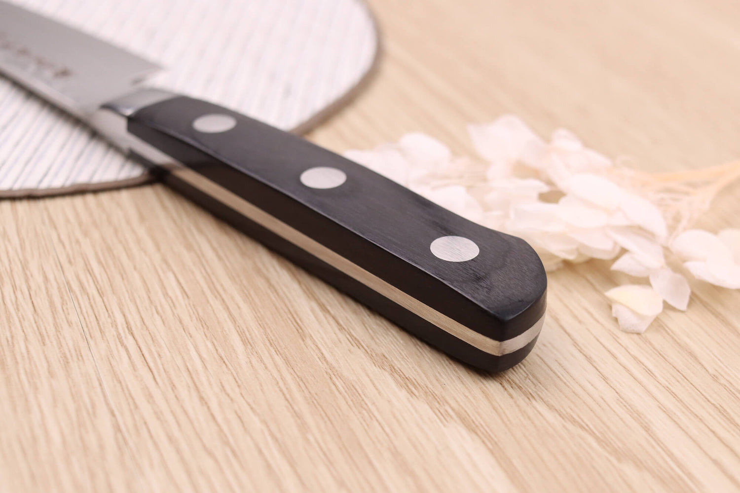 Couteau d'office 13,5cm japonais Satake Cutlery damas 69 couches
