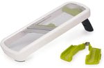 Mandoline Joseph Joseph Multi-Grip Plus avec poussoir et poignée pliante