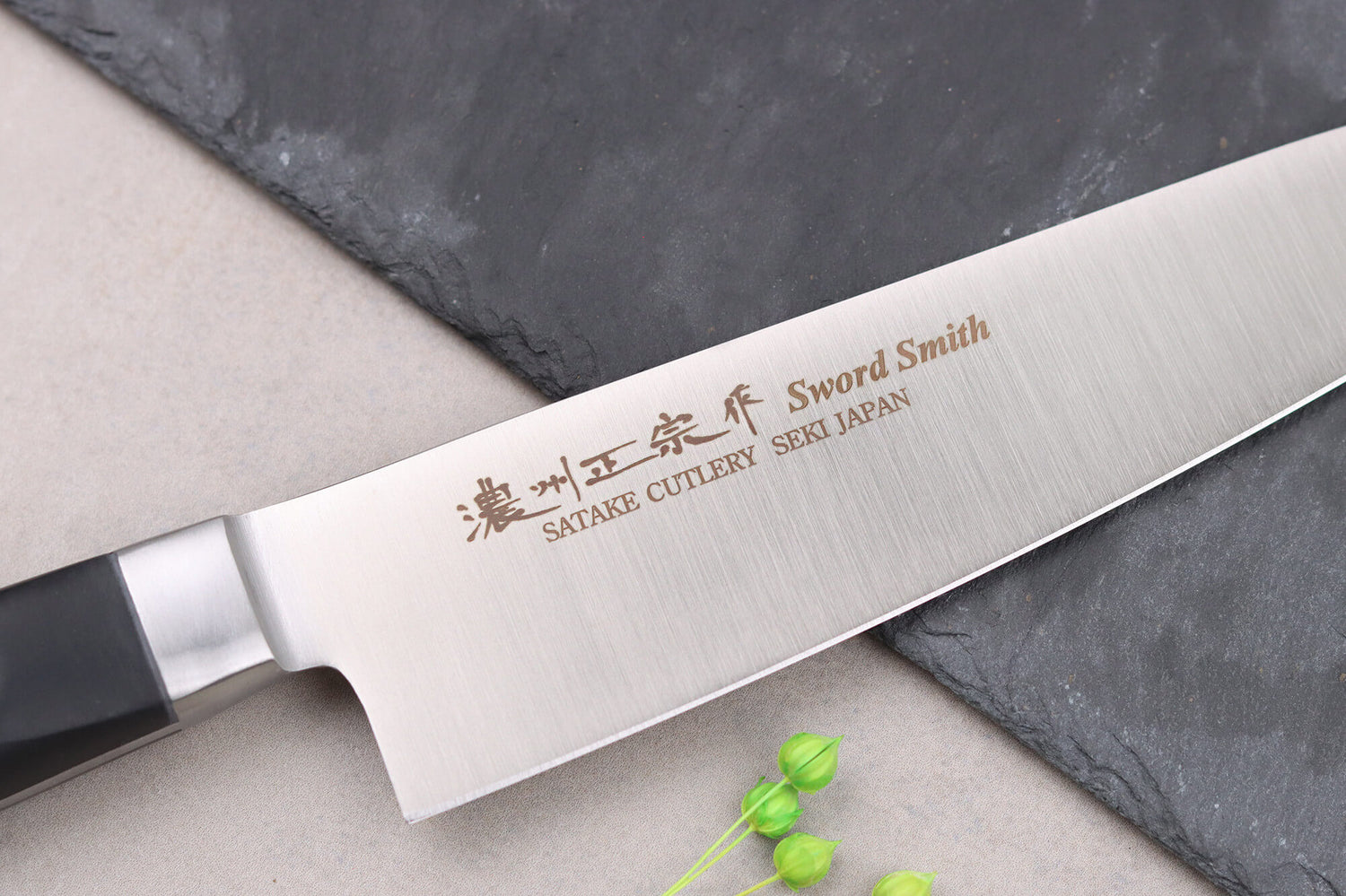 Coffret 2 couteaux japonais Satake Cutlery ABS chef 18cm + office 9cm