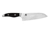 Couteau santoku japonais KAI Shun Nagare Black lame damas 72 couches Dual Core 18cm manche bombé