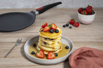 Crêpière Woll Diamond Lite en fonte d'aluminium manche amovible polymère 26cm