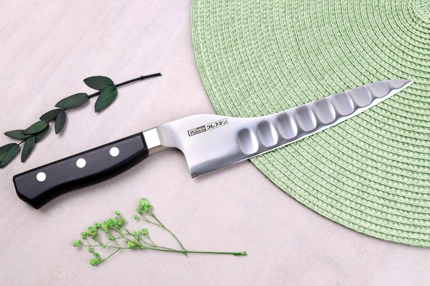 Couteau universel alvéolé dos courbé japonais Glestain K Series 18cm