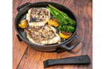 Poêle ronde Ooni Sizzler en fonte manche amovible + dessous-de-plat inox