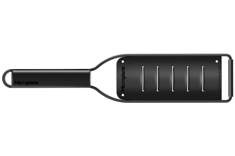 Râpe coupe large Microplane Black Sheep en acier inoxydable