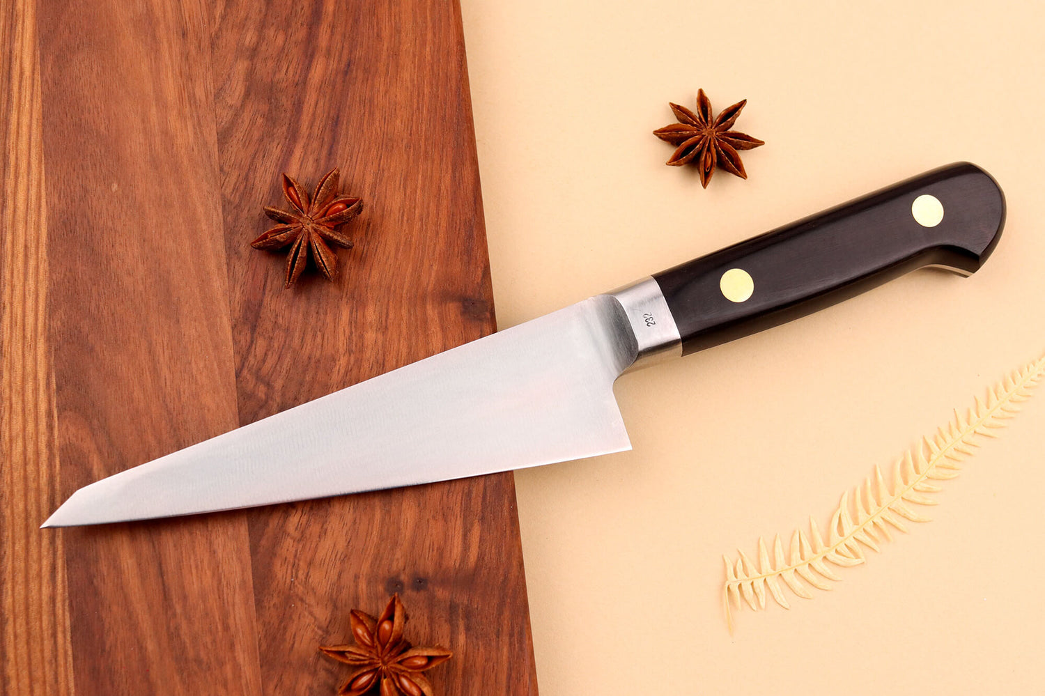 Couteau à désosser honesuki japonais Misono SW - 14.5 cm