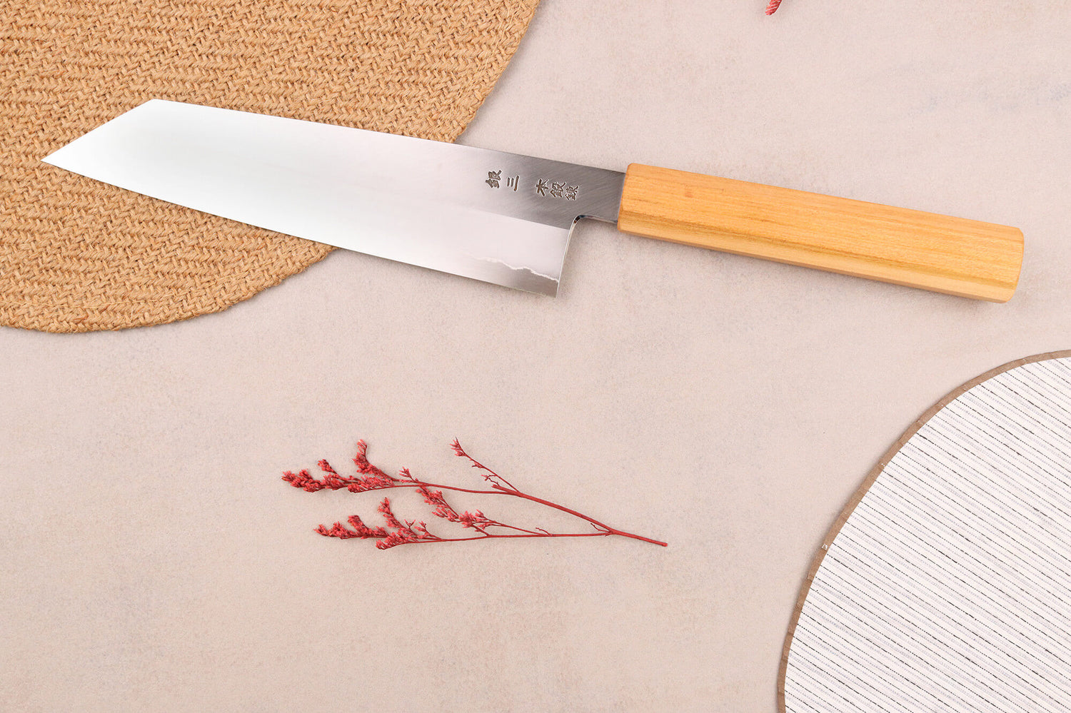 Couteau de chef 21cm japonais artisanal Hado Ginsan Cherry