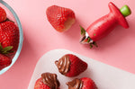 Equeuteur de fraise Chef'n StemGem en acier inox rouge