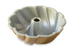 Moule à gâteau Nordic Ware Bundt Torsadé gold en fonte d'aluminium diamètre 27cm