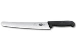 Couteau Pâtissier / Traiteur Victorinox - lame dentée 26 cm - manche Fibrox noir