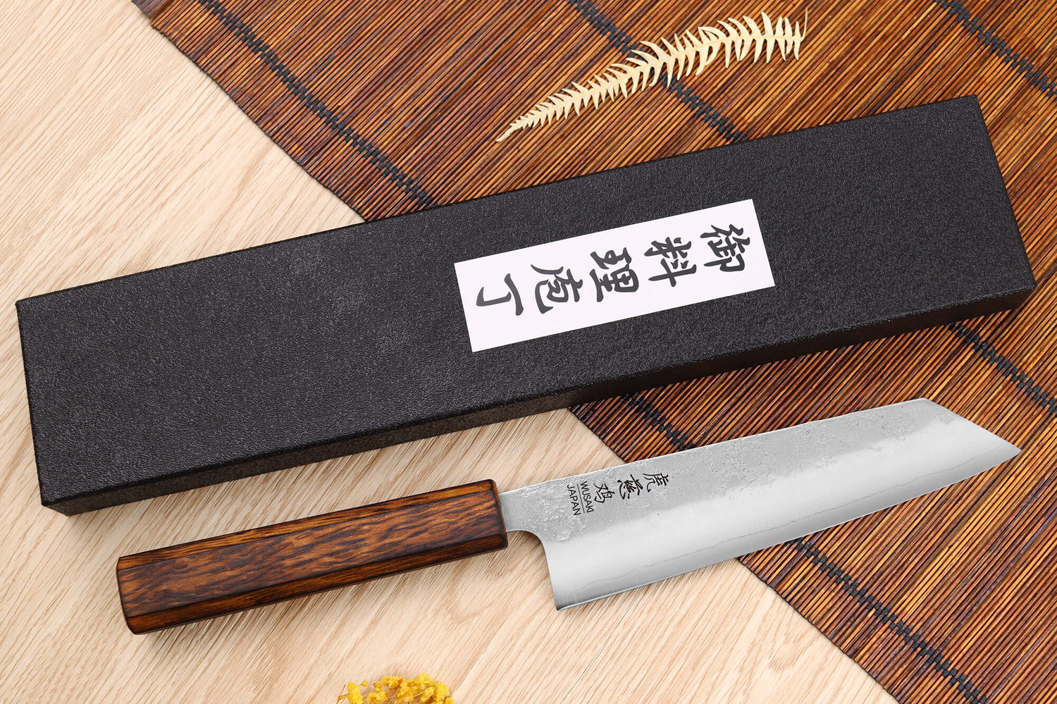 Couteau bunka japonais artisanal Wusaki Yoshi G3 chêne 17cm