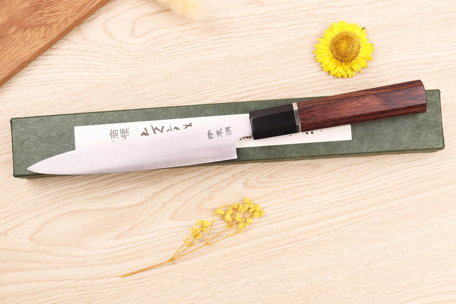 Couteau universel 16,5cm japonais artisanal Sukenari SG2 San Maï manche en bois de rose