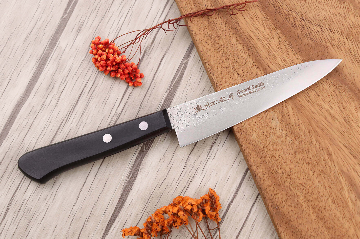 Coffret 3 couteaux japonais Satake Cutlery Nashiji santoku + nakiri + office