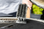 Brosse de nettoyage 3 en 1 MasterClass pour barbecue à poils en inox