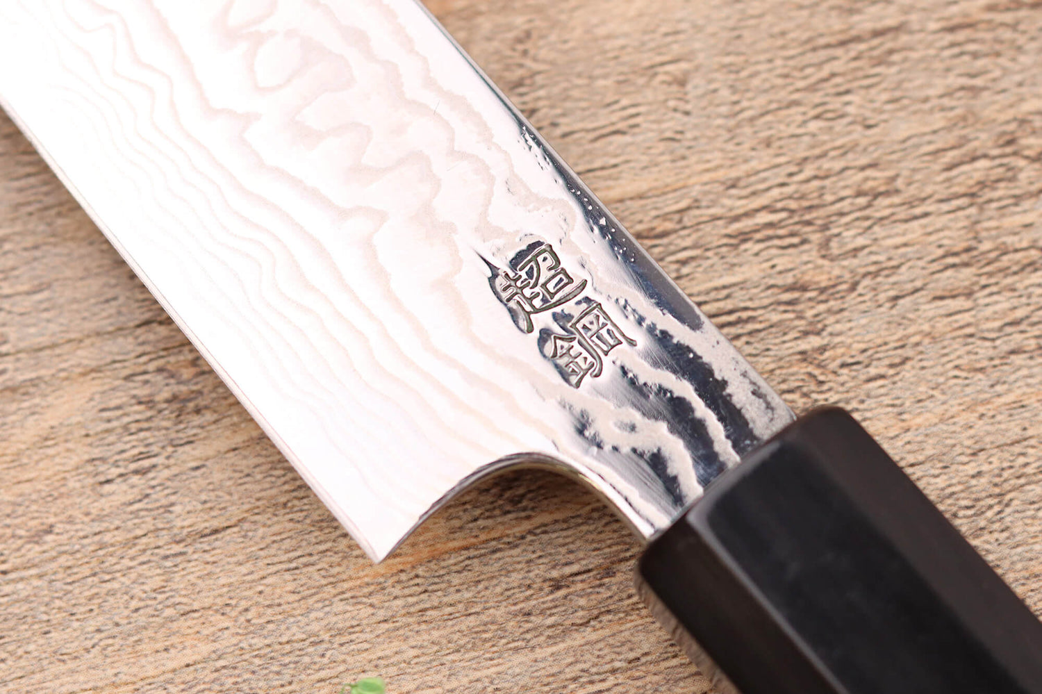 Couteau sujihiki kiritsuke 24cm japonais artisanal Sukenari ZDP-189 damas manche en ébène