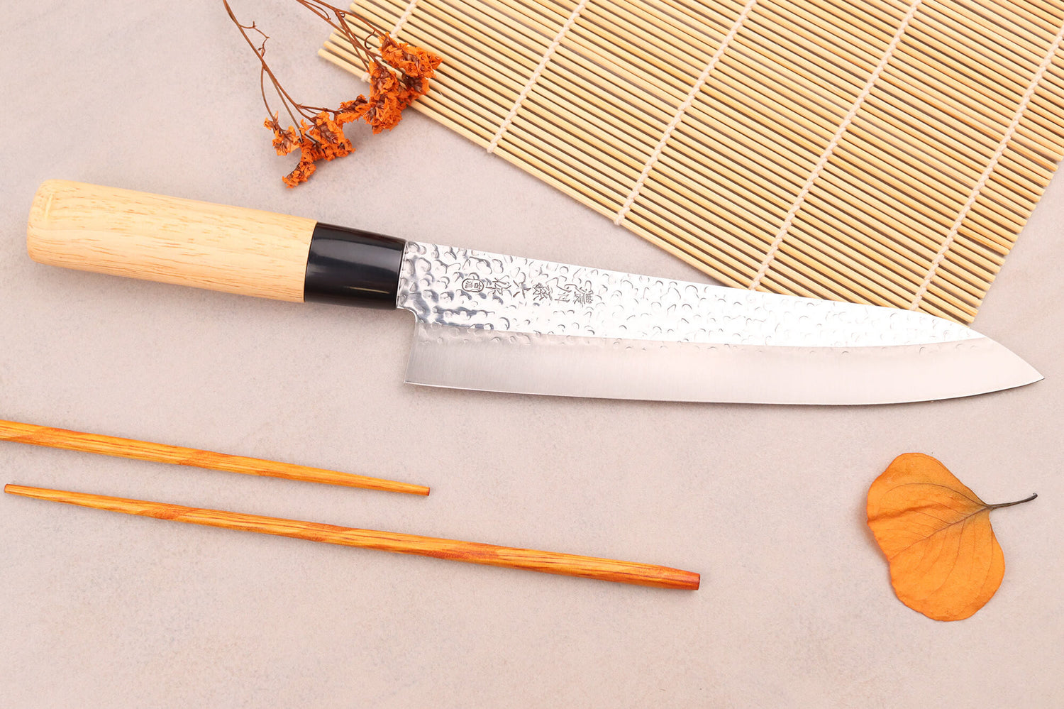 Couteau de chef 21cm japonais Satake Cutlery Tsuchime en magnolia