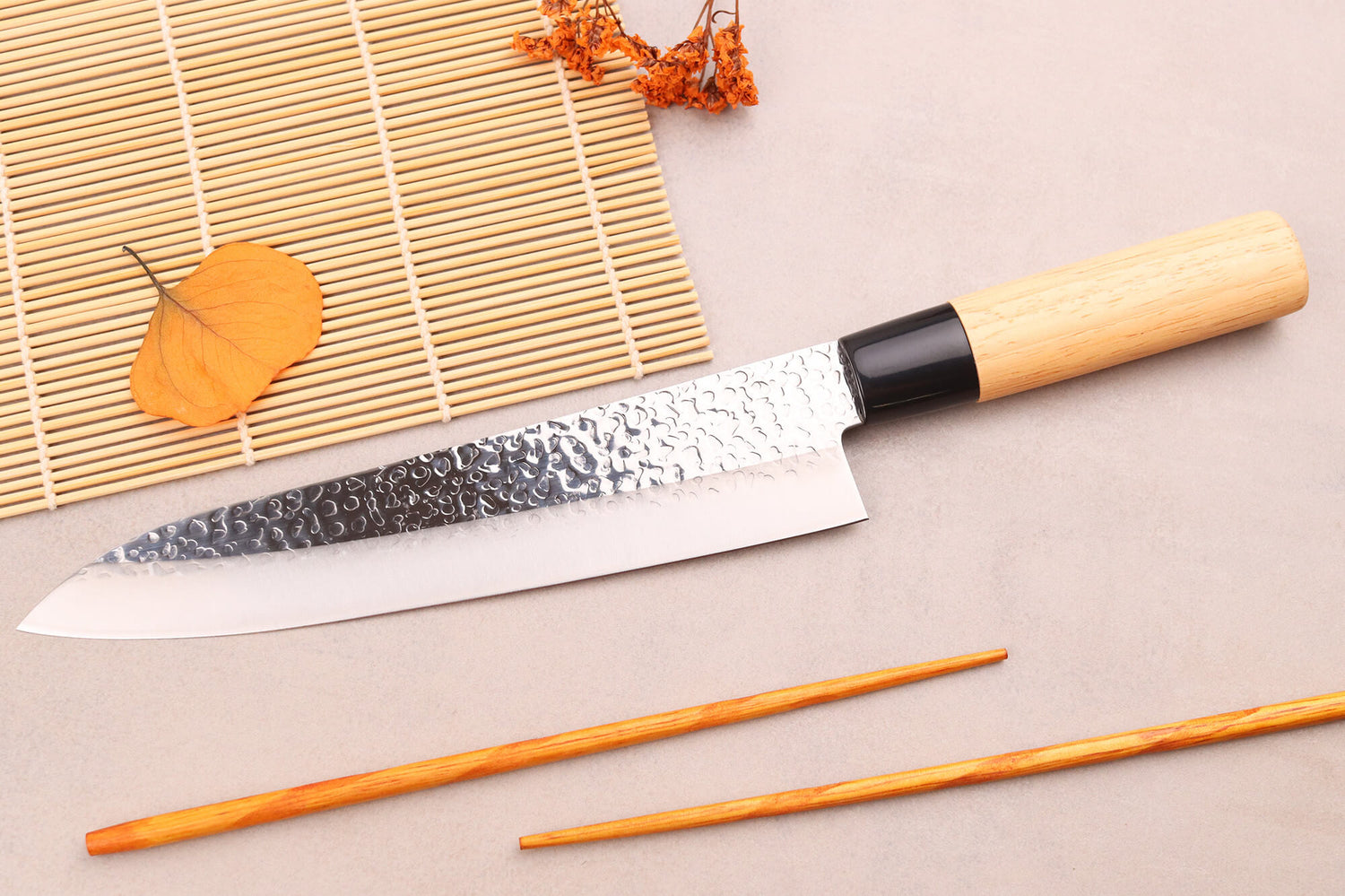 Couteau de chef 21cm japonais Satake Cutlery Tsuchime en magnolia