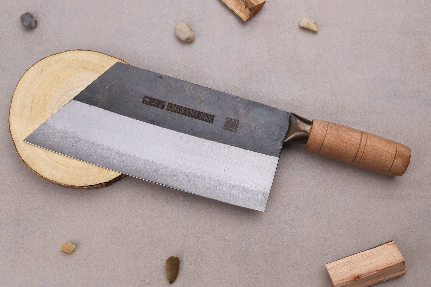 Couteau bunka CCK Kurouchi 20cm en acier au carbone et manche en bois