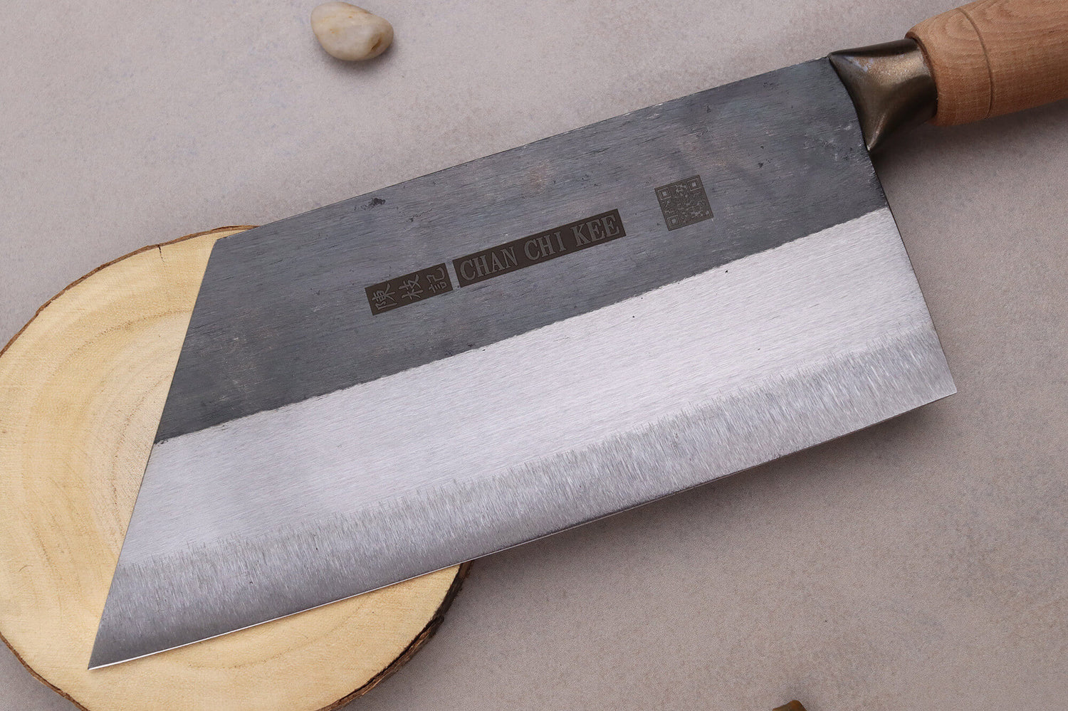 Couteau bunka CCK Kurouchi 20cm en acier au carbone et manche en bois