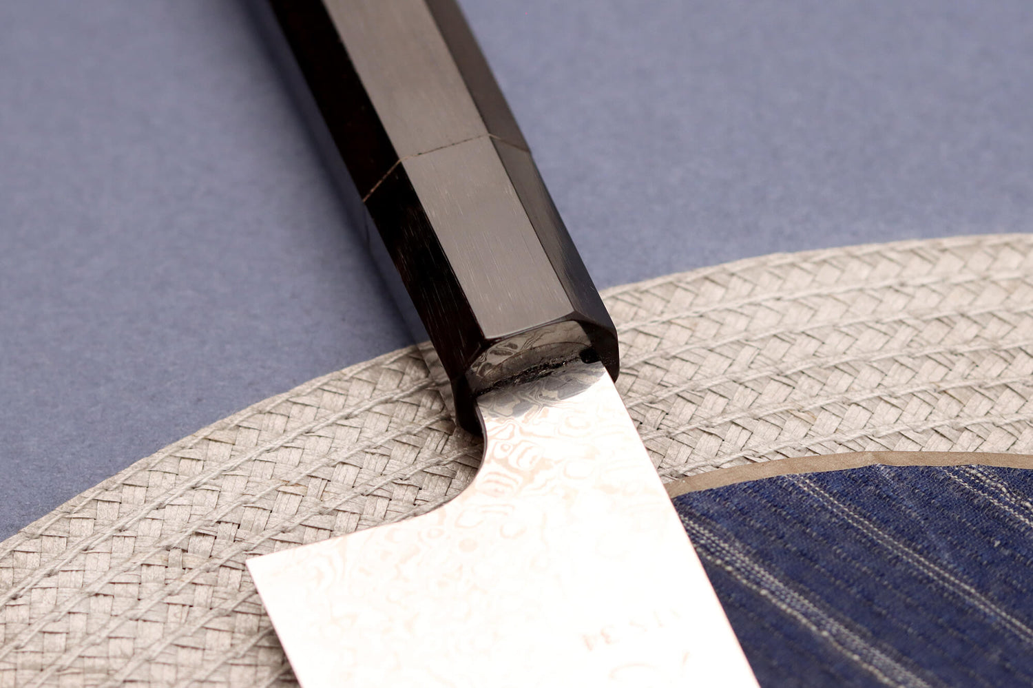 Couteau de chef 21cm japonais artisanal Hatsukokoro Ginga ATS-34 Damas ébène