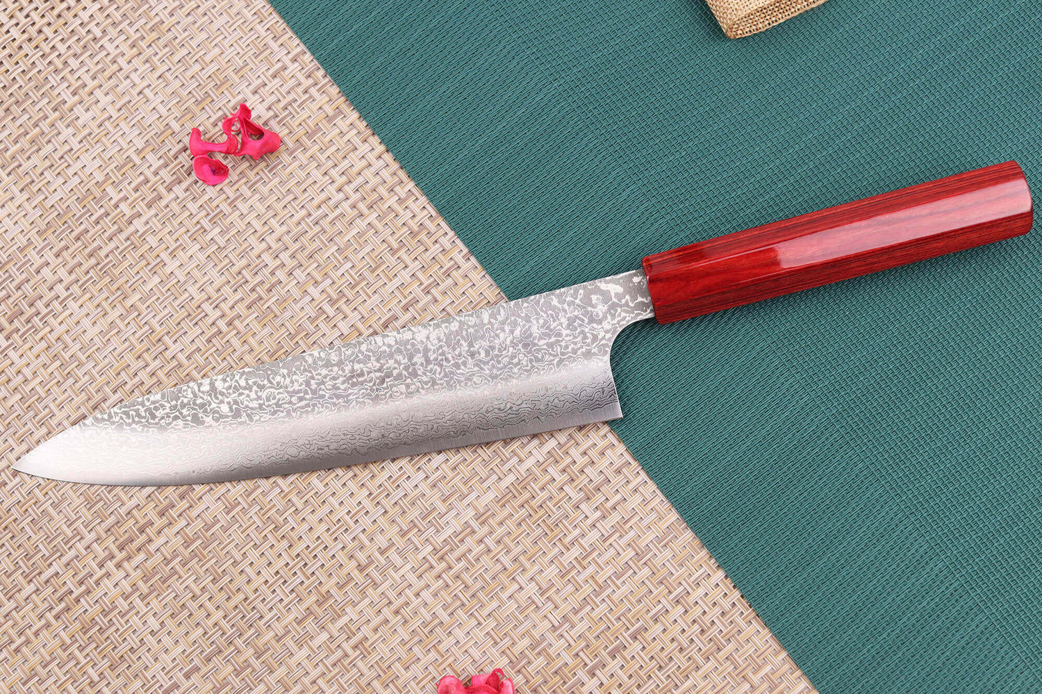 Couteau de chef japonais artisanal Kei Kobayashi SG2 Damas Heptagone 21cm